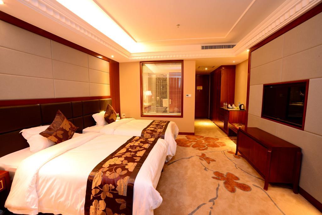 Xiangjiang Hotel Куньмин Номер фото