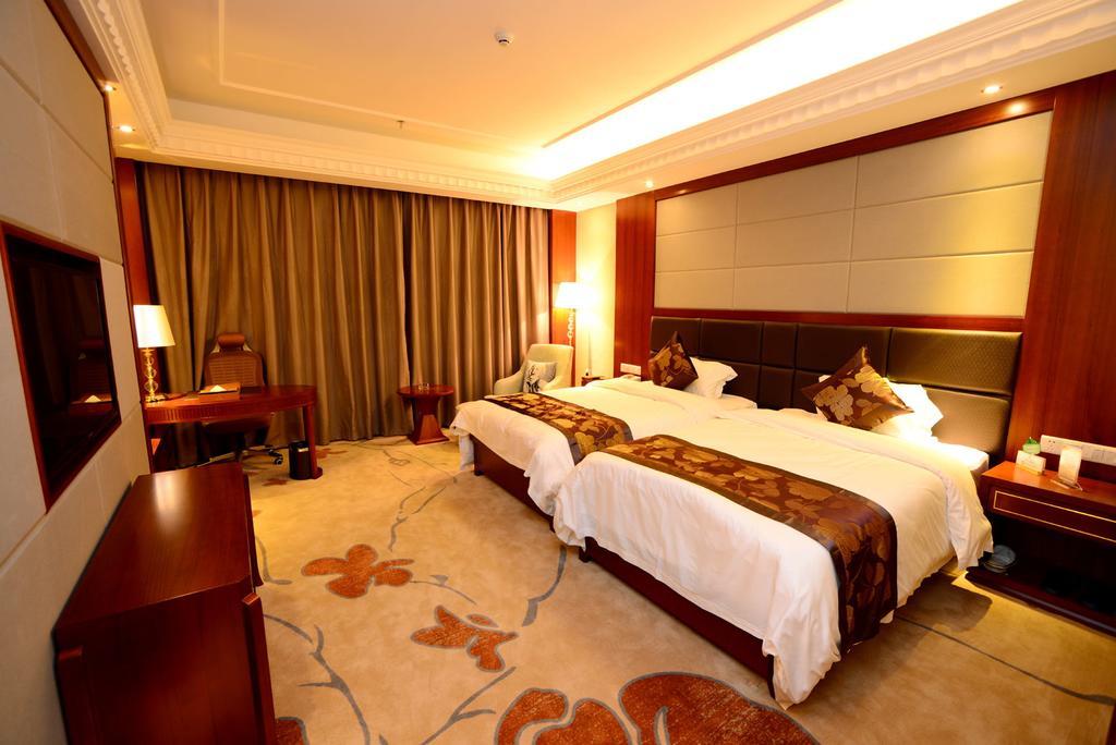 Xiangjiang Hotel Куньмин Номер фото