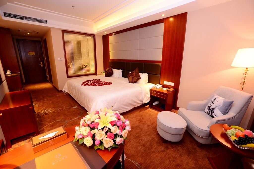 Xiangjiang Hotel Куньмин Экстерьер фото