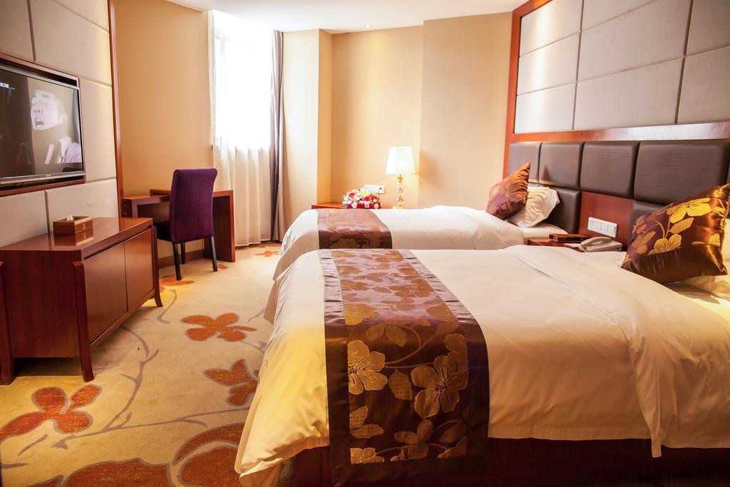 Xiangjiang Hotel Куньмин Экстерьер фото